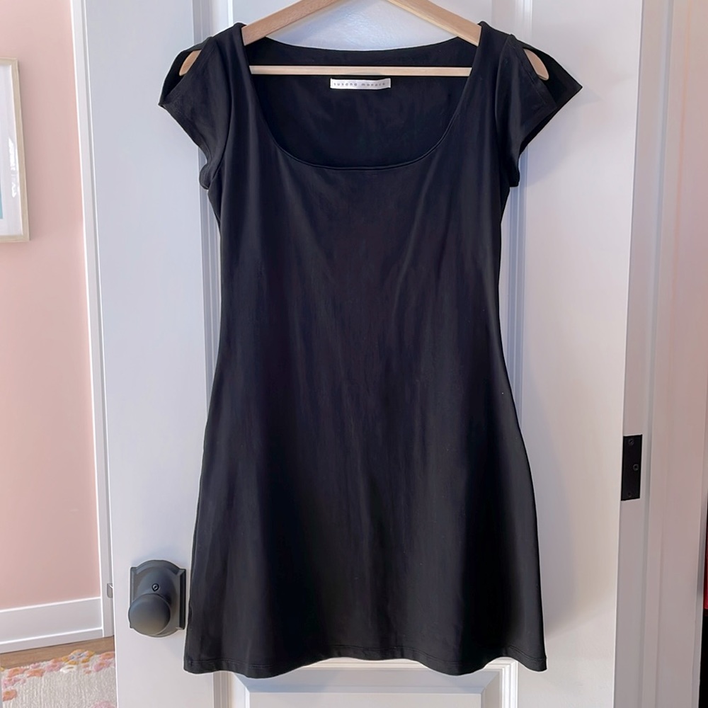 Susana Monaco Stretch Split Short Sleeve Mini Dress